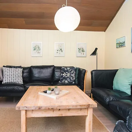 Feriehus 4 Person In