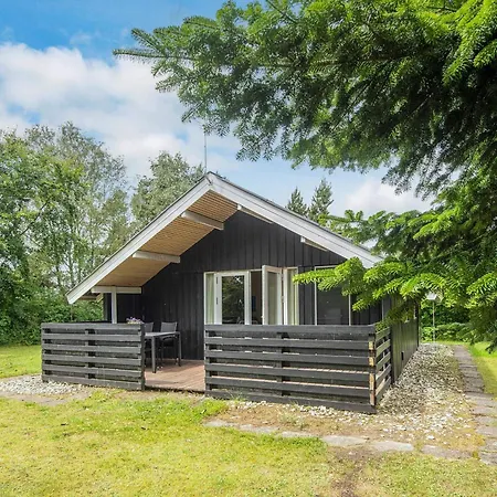 4 Person In Feriehus Skjern